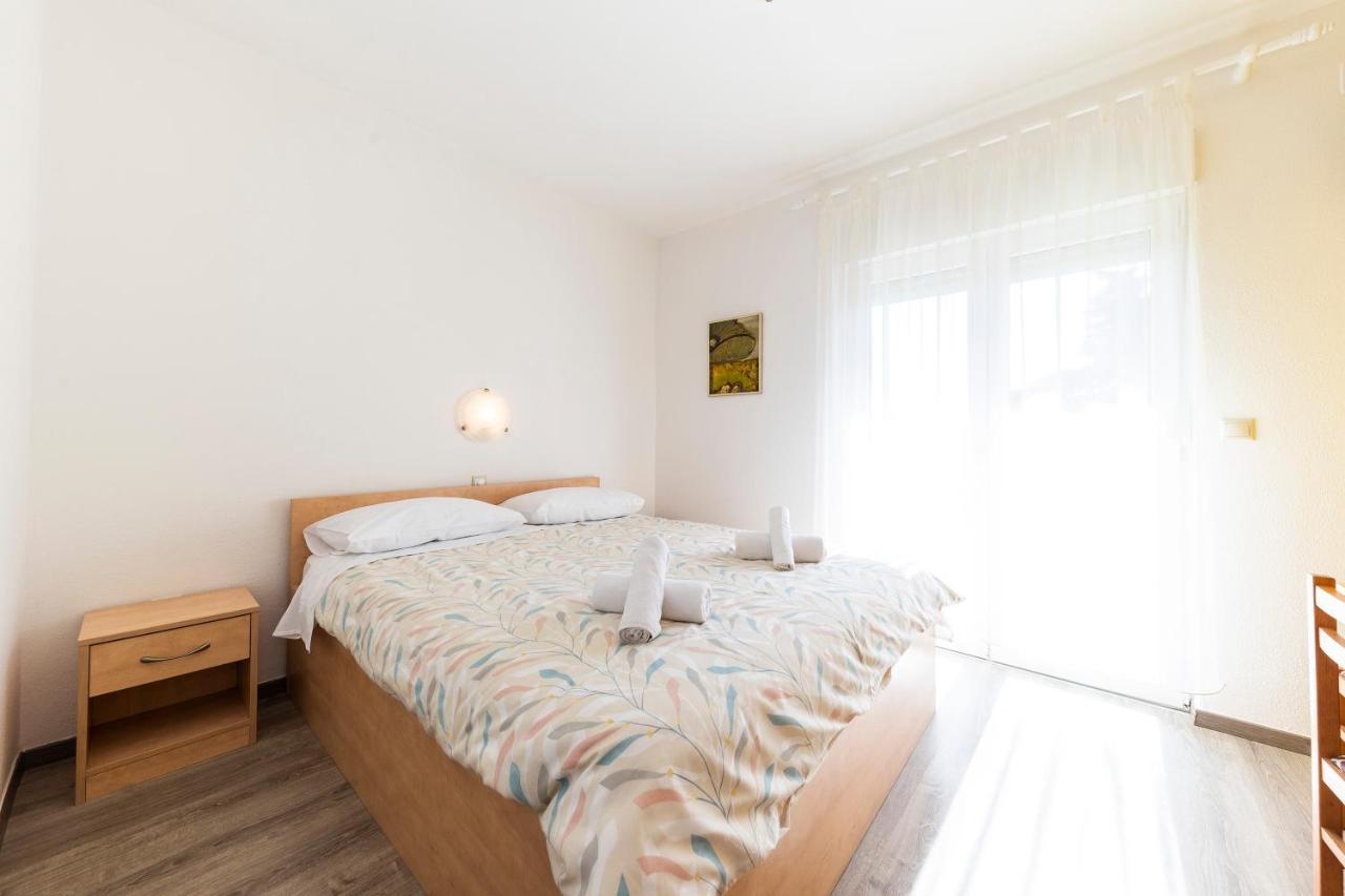 Guesthouse Villa Irena Zadar Exterior photo